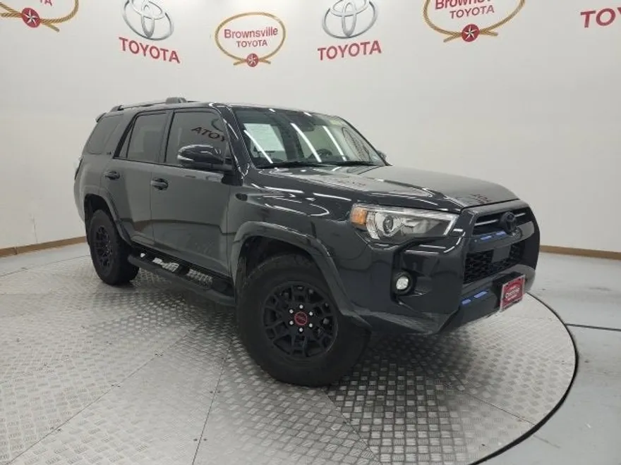 2024 Toyota 4Runner SR5 Premium photo 1