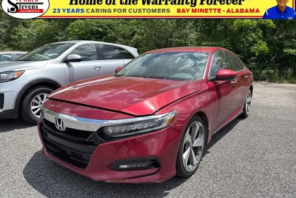 2018 Honda Accord Touring 1.5T photo 1