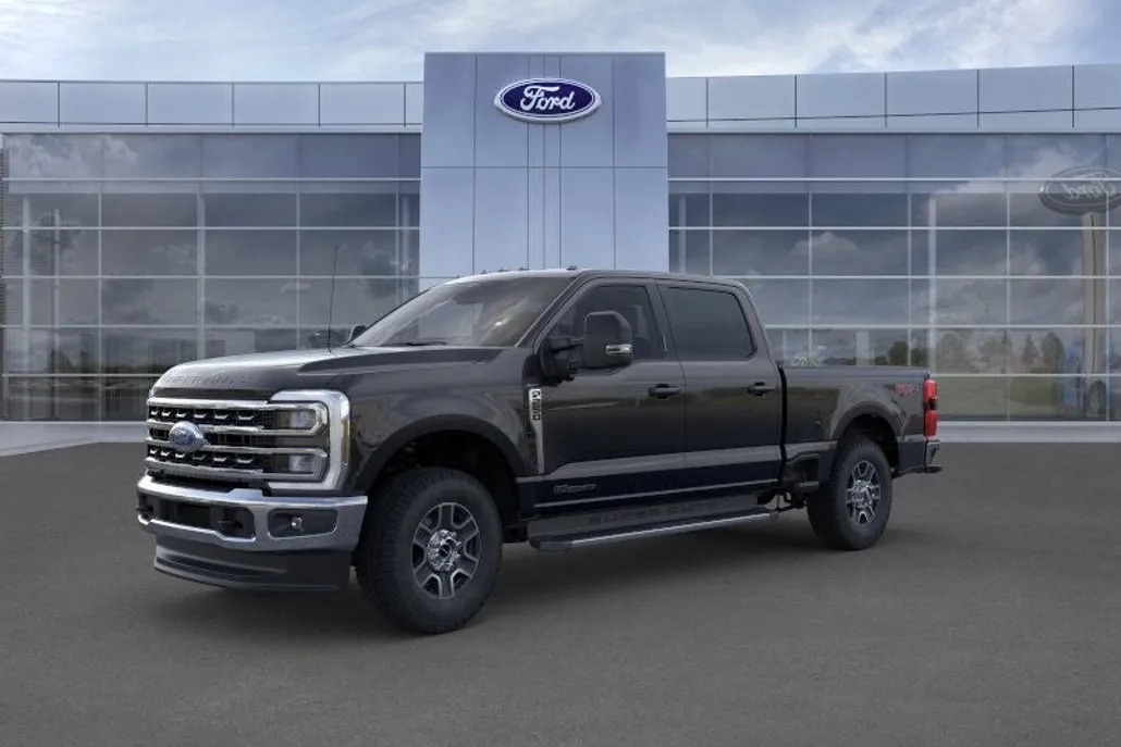 2025 Ford F-250 Lariat photo 1