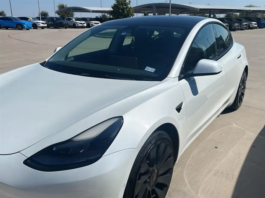 2022 Tesla Model 3 photo 1