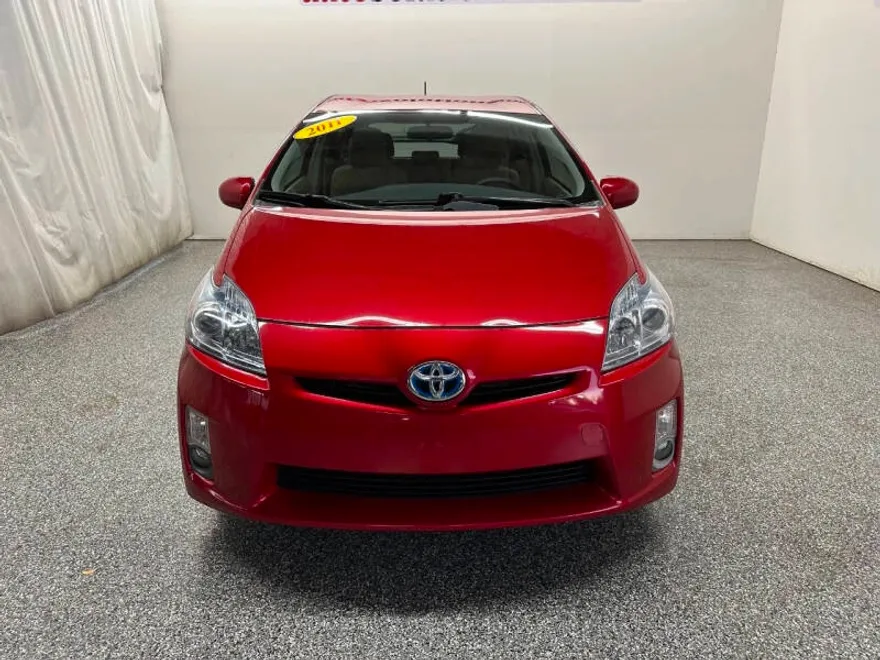 2011 Toyota Prius Two photo 1