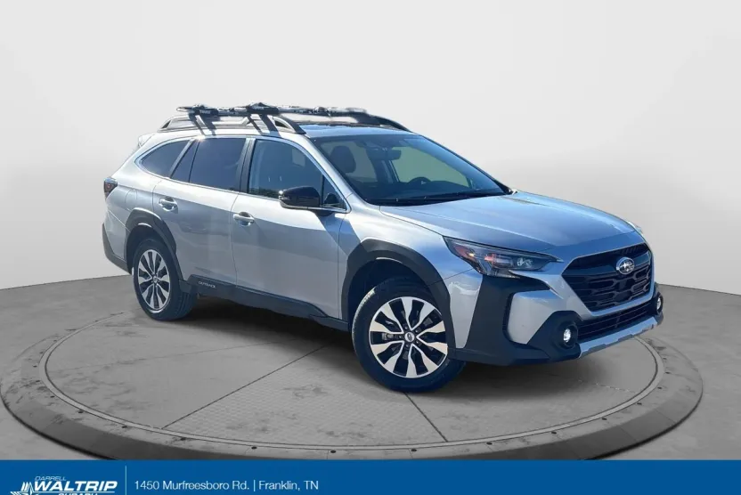 2024 Subaru Outback Limited photo 1