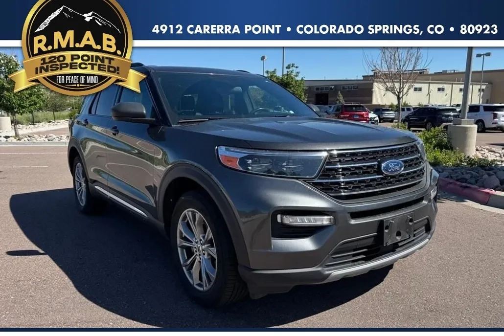 2020 Ford Explorer XLT photo 1