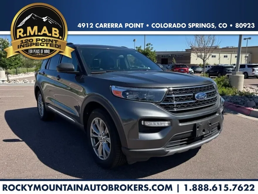 2020 Ford Explorer XLT photo 1