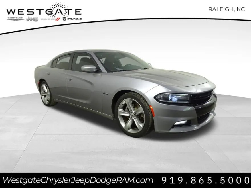 2018 Dodge Charger R/T photo 1