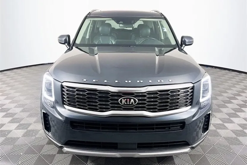 2020 Kia Telluride S photo 1