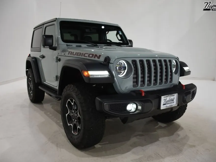2023 Jeep Wrangler Rubicon photo 1