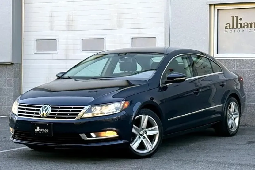 2015 Volkswagen CC 2.0T Sport photo 1