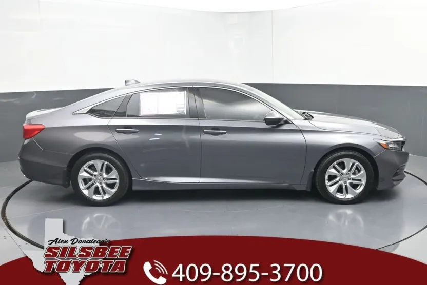 2020 Honda Accord LX photo 1