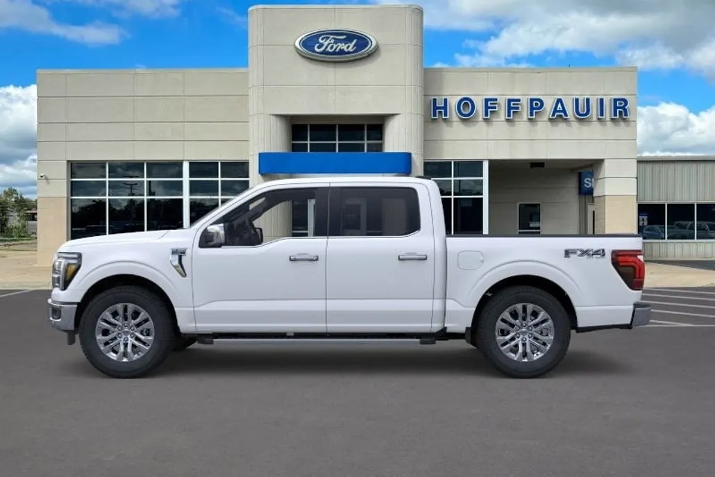 2025 Ford F-150 Lariat photo 1