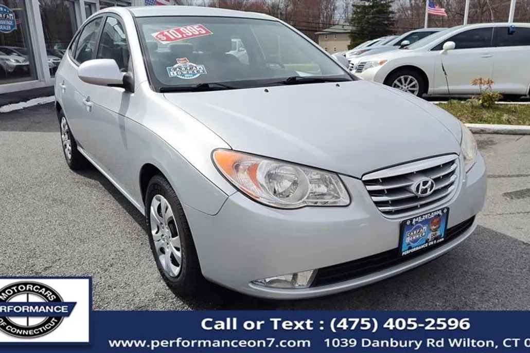 2010 Hyundai Elantra GLS photo 1