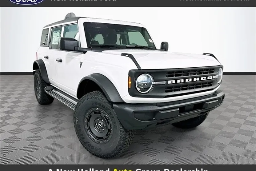 2025 Ford Bronco Base photo 1