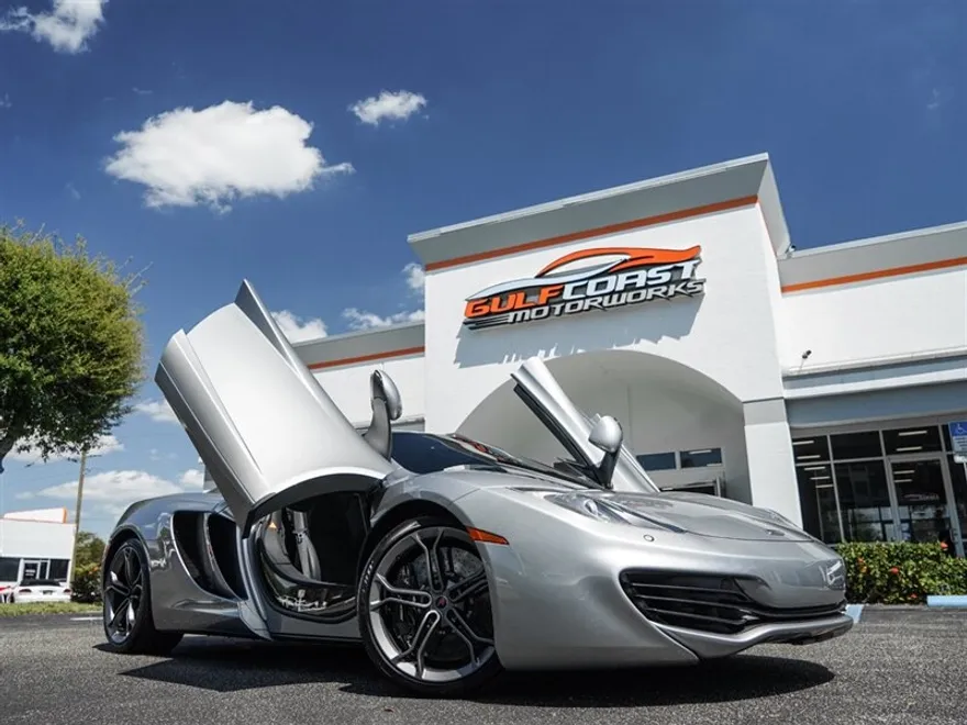 2012 Mclaren MP4-12C photo 1
