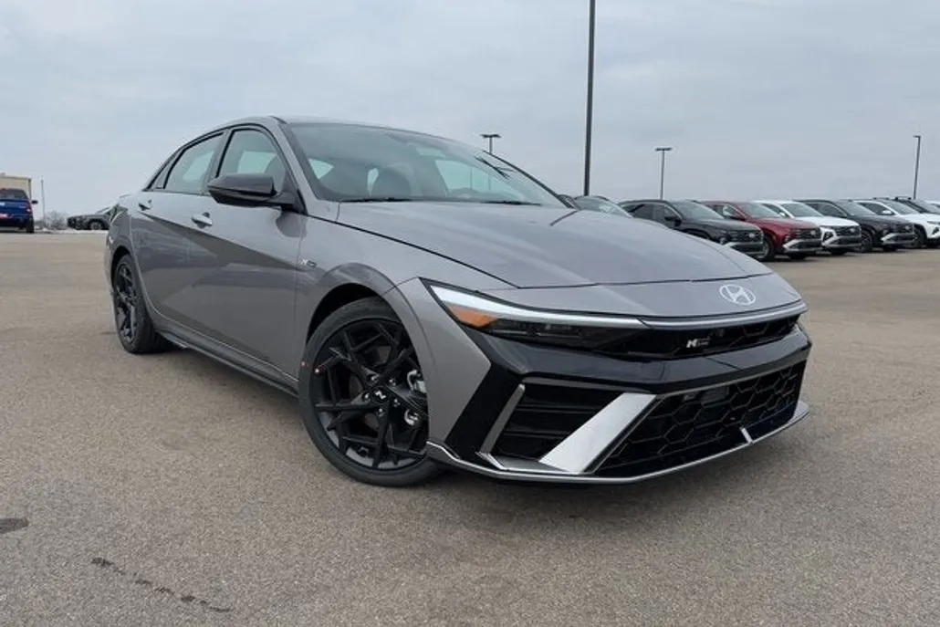 2025 Hyundai Elantra N Line photo 1