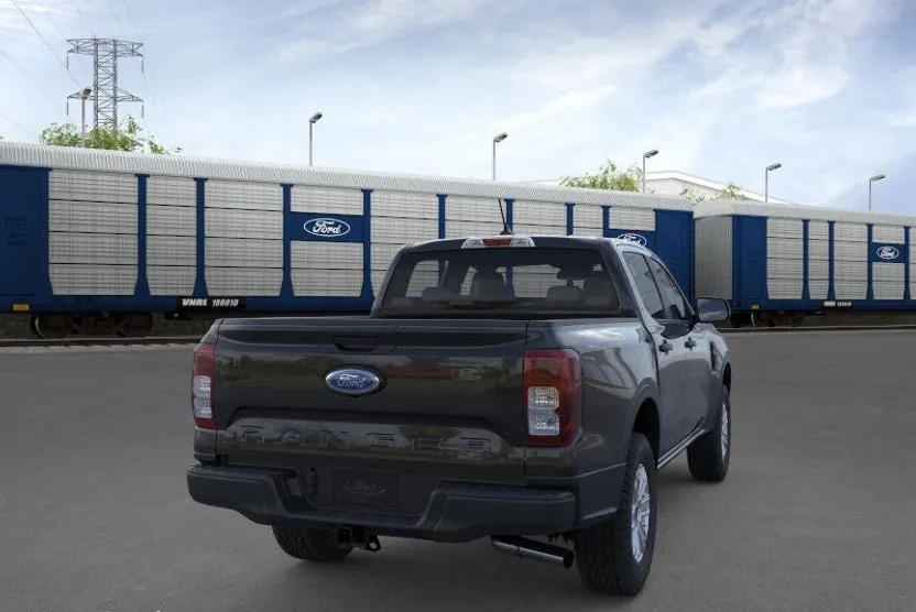 2025 Ford Ranger XL photo 1