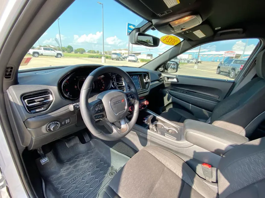 2024 Dodge Durango SXT photo 1