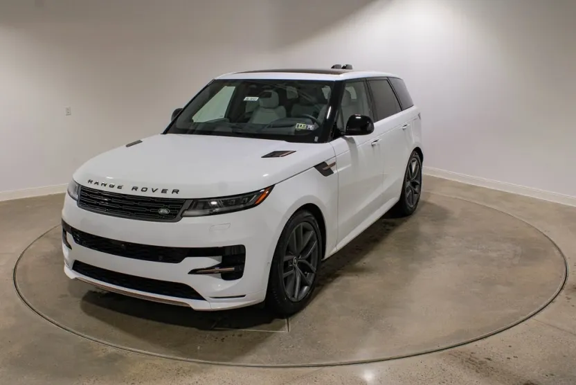 2025 Land Rover Range Rover Sport SE photo 1