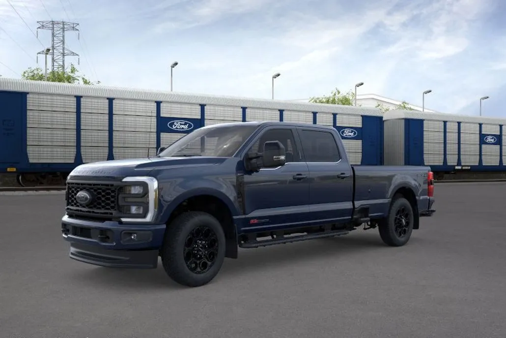 2025 Ford F-350 photo 1