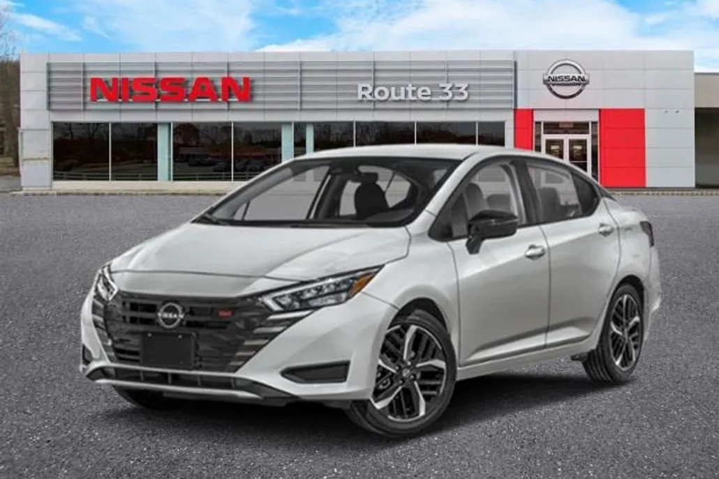 2025 Nissan Versa SR photo 1