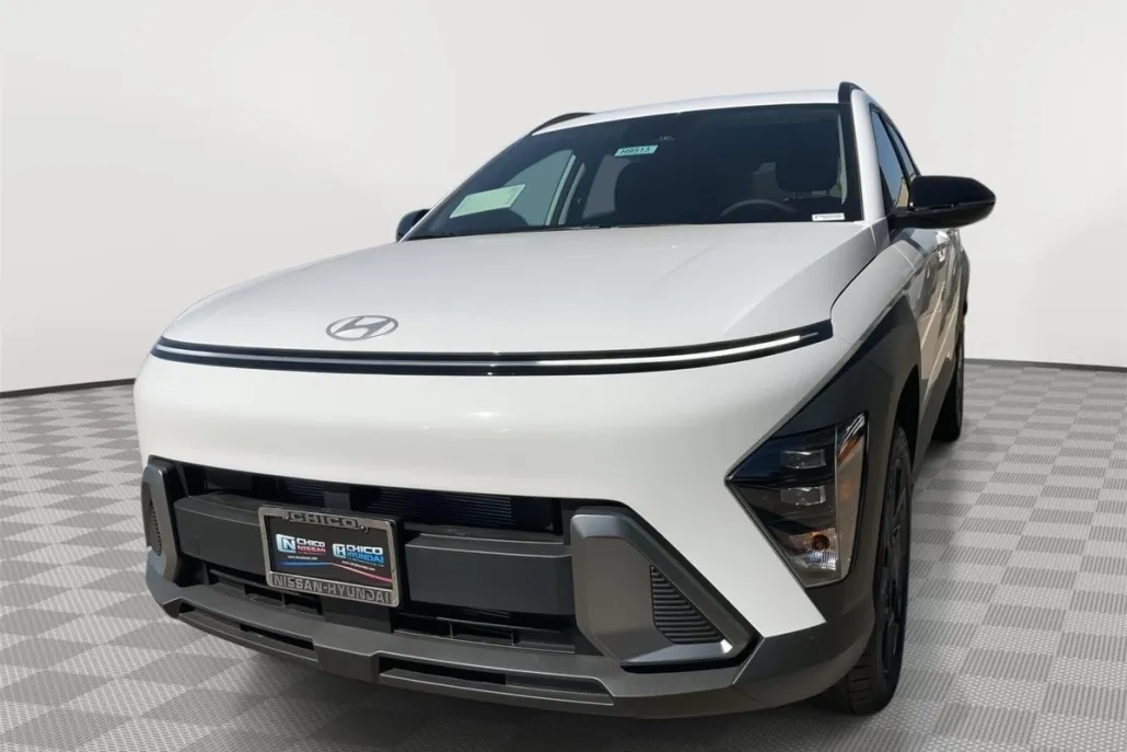 2026 Hyundai Kona SEL photo 1