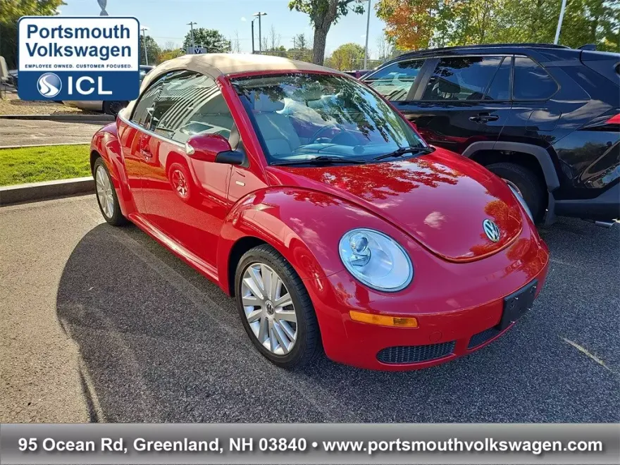 2010 Volkswagen Beetle 2.5L Final Edition photo 1