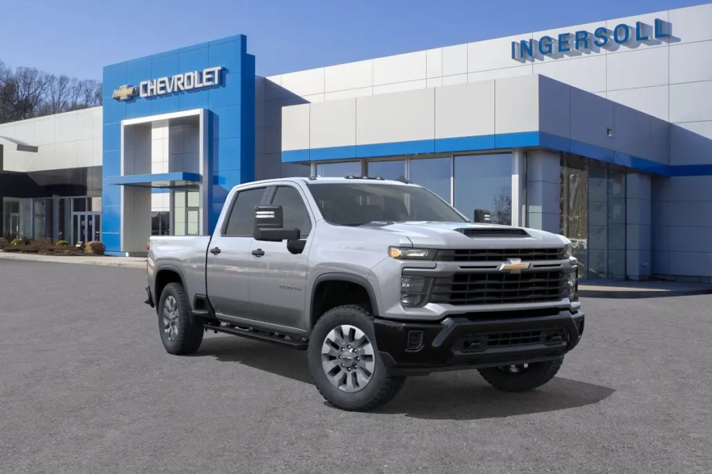 2026 Chevrolet Silverado 2500HD Custom photo 1