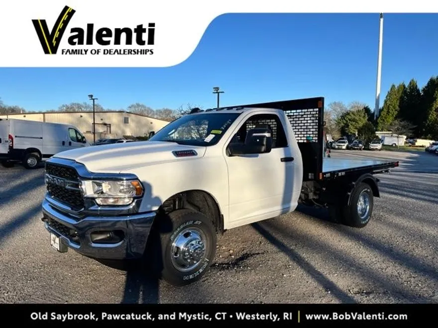2024 Ram 3500 Tradesman photo 1
