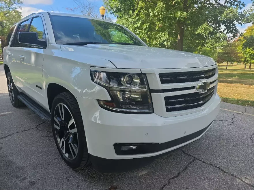 2020 Chevrolet Tahoe Premier photo 1