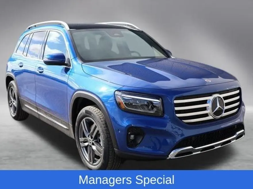 2024 Mercedes Benz GLB 250 photo 1