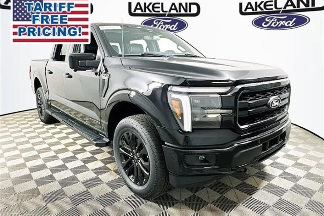 2025 Ford F-150 Lariat photo 1