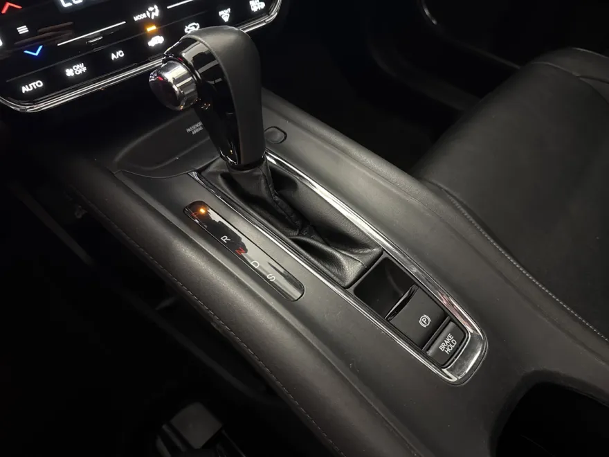 2019 Honda HR-V EX-L photo 1