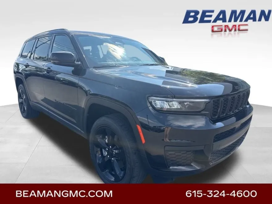 2022 Jeep Grand Cherokee Laredo photo 1