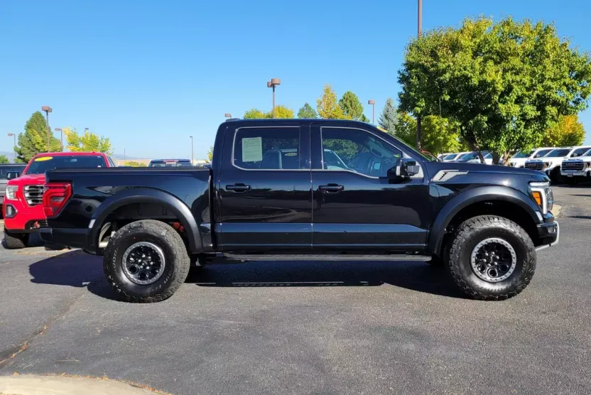2024 Ford F-150 Raptor photo 1