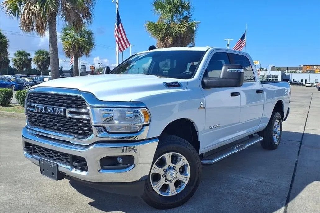 2024 Ram 2500 Big Horn photo 1
