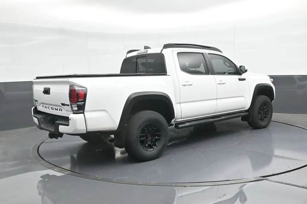 2021 Toyota Tacoma TRD Pro V6 photo 1