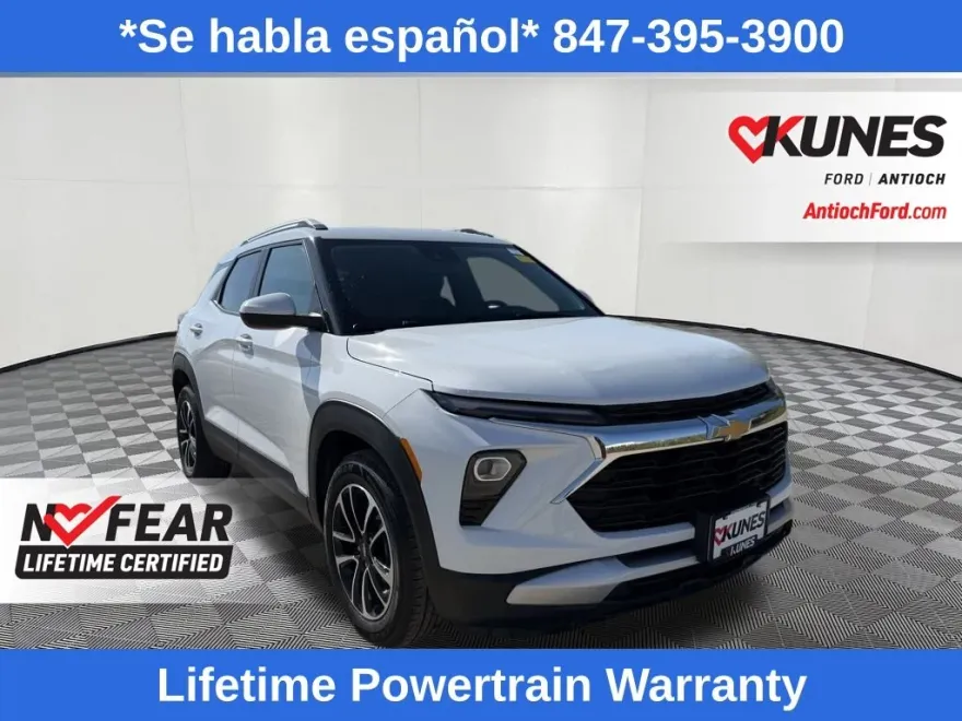 2024 Chevrolet Trailblazer LT photo 1
