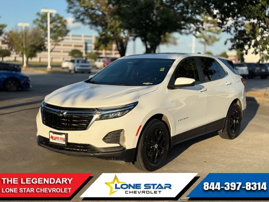 2023 Chevrolet Equinox LT photo 1