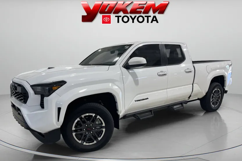 2024 Toyota Tacoma TRD Sport photo 1