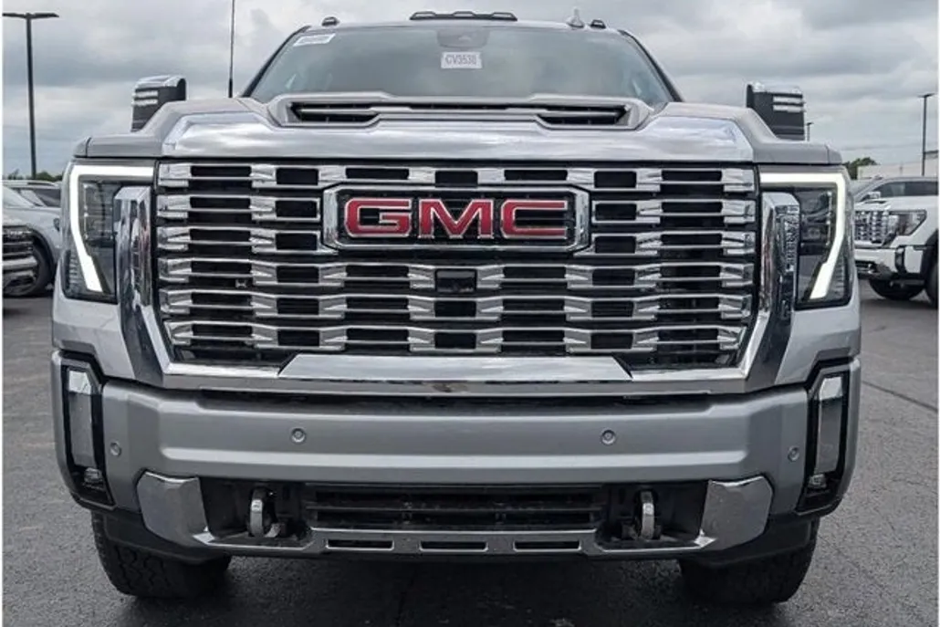 2025 Gmc Sierra 3500 HD Denali photo 1
