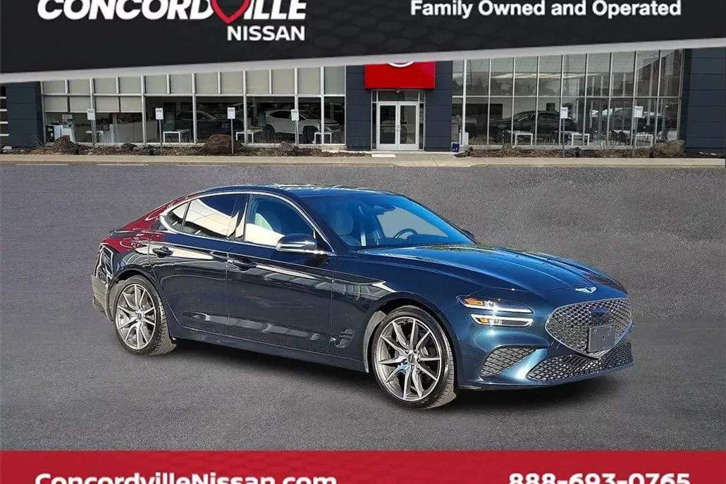 2023 Genesis G70 2.0T photo 1