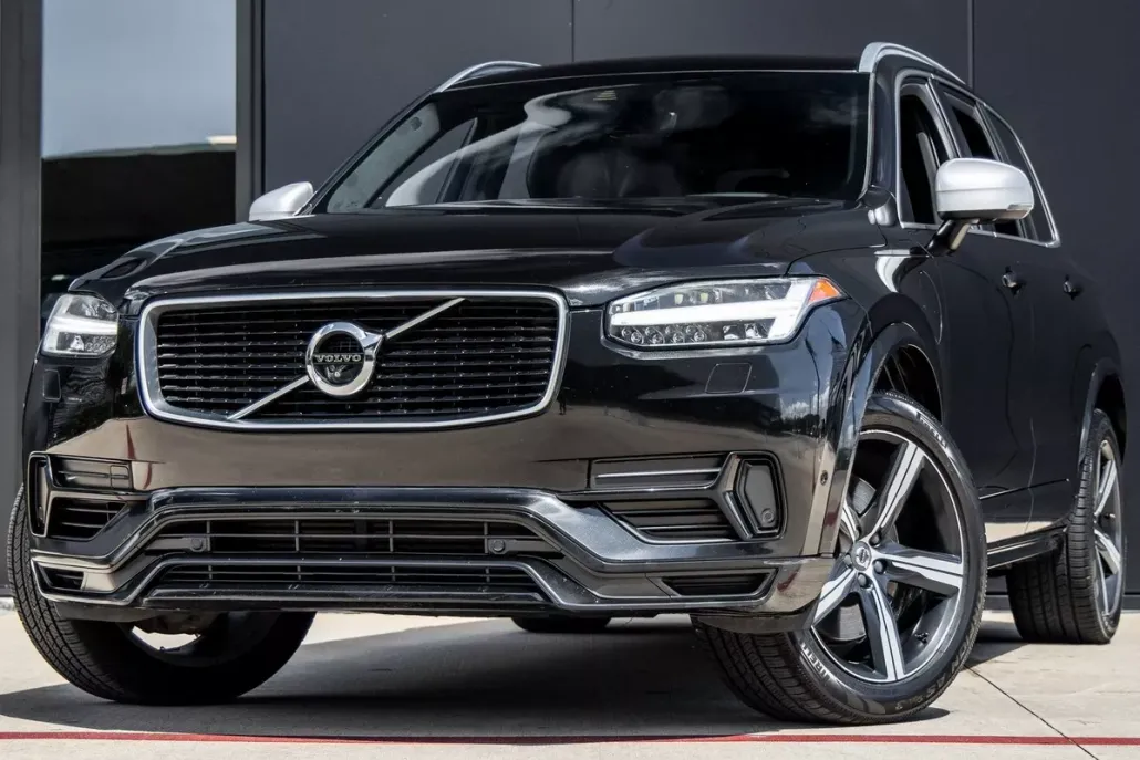 2017 Volvo XC90 T8 R-Design photo 1