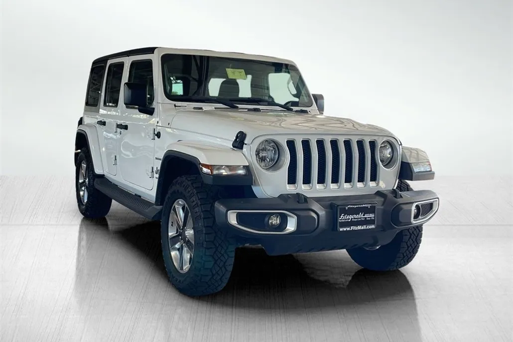 2019 Jeep Wrangler Unlimited Sahara photo 1
