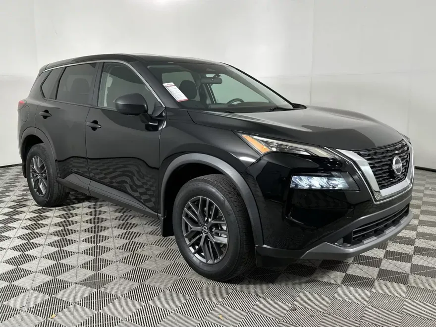 2023 Nissan Rogue S photo 1