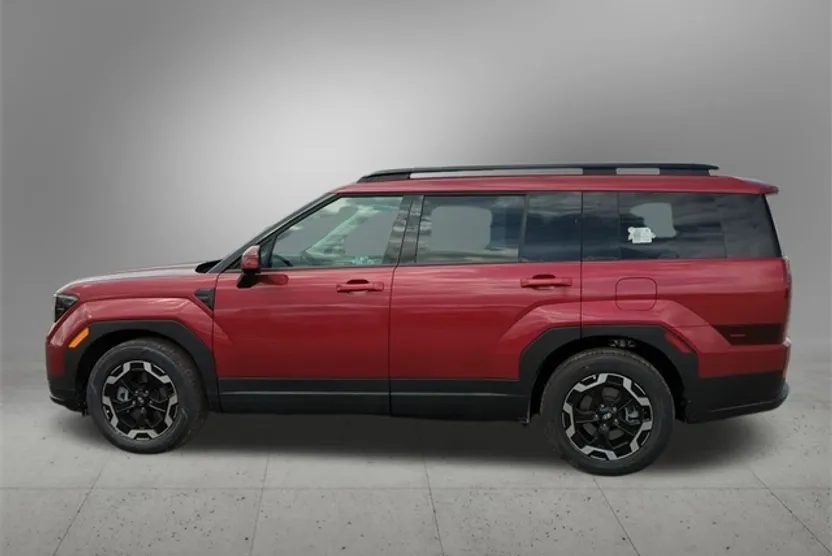 2025 Hyundai Santa Fe SEL photo 1