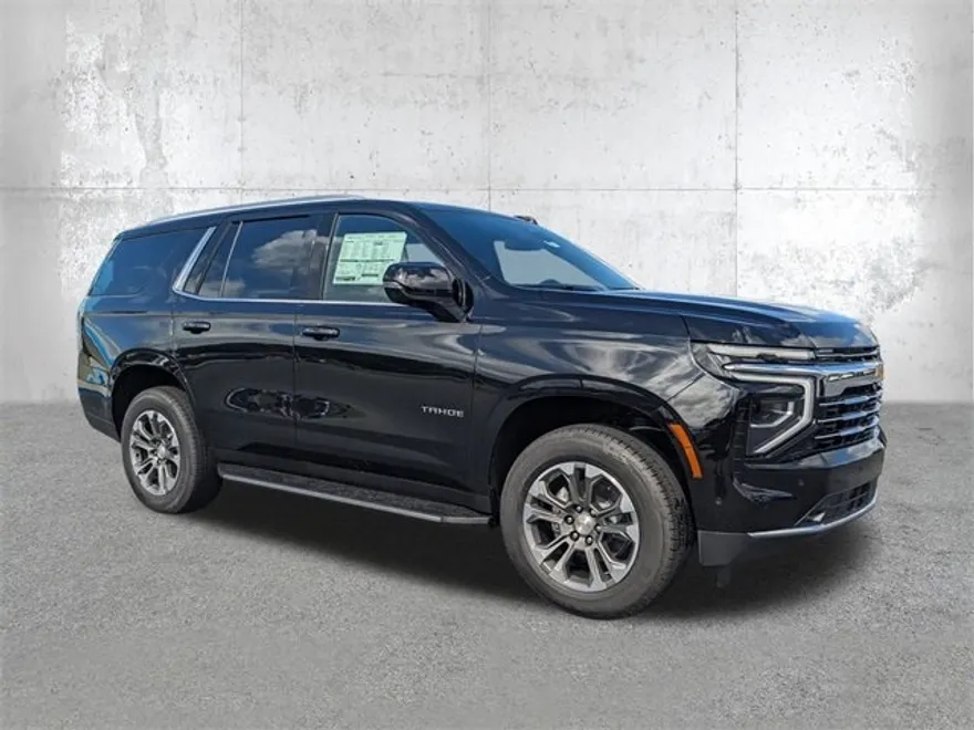 2025 Chevrolet Tahoe LT photo 1