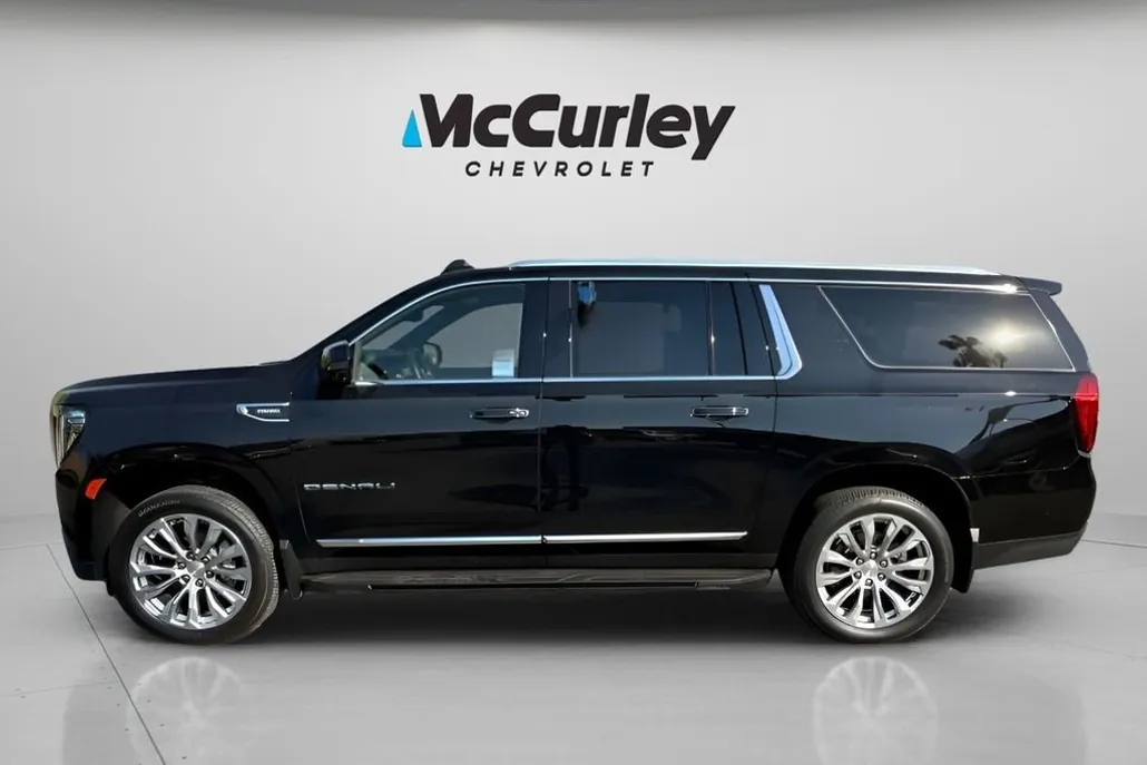 2024 Gmc Yukon XL Denali photo 1