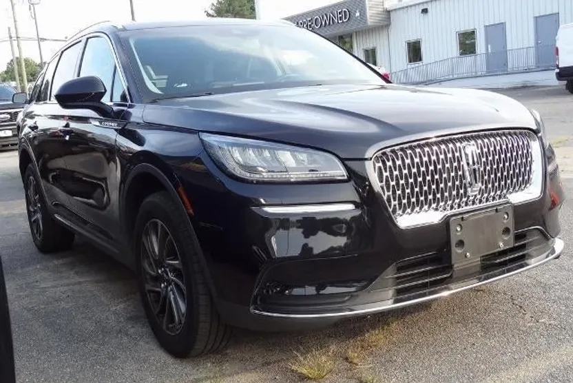2022 Lincoln Corsair Standard photo 1