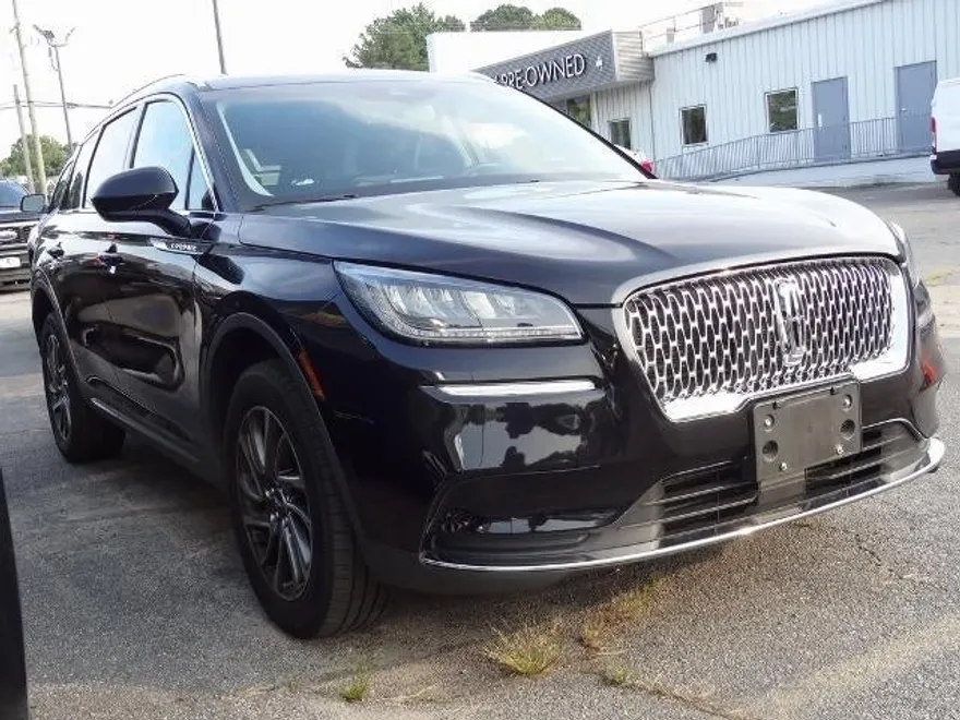 2022 Lincoln Corsair Standard photo 1