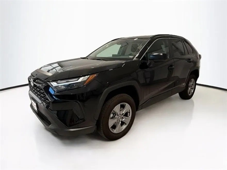 2025 Toyota RAV4 Hybrid LE photo 1