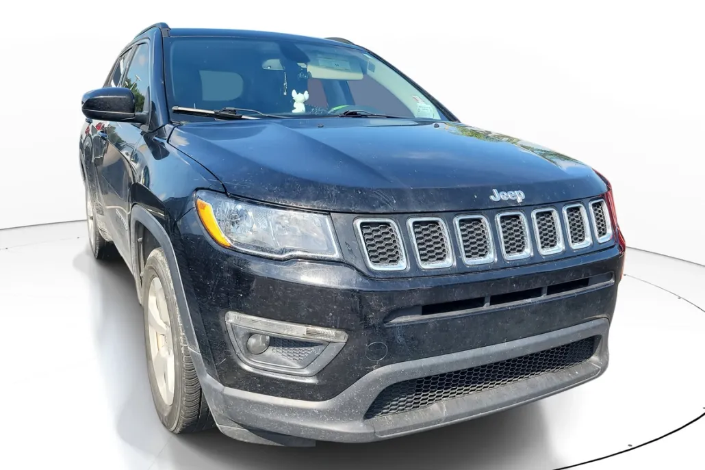 2021 Jeep Compass Latitude photo 1